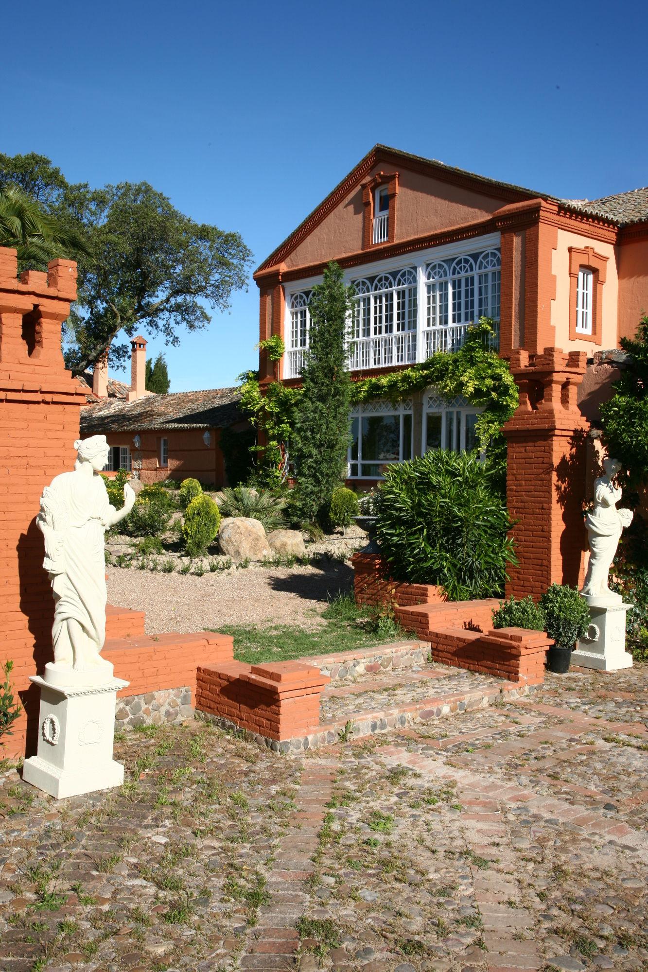 Hotel Valdepalacios Gourmand 5* Gl Torrico Exterior photo