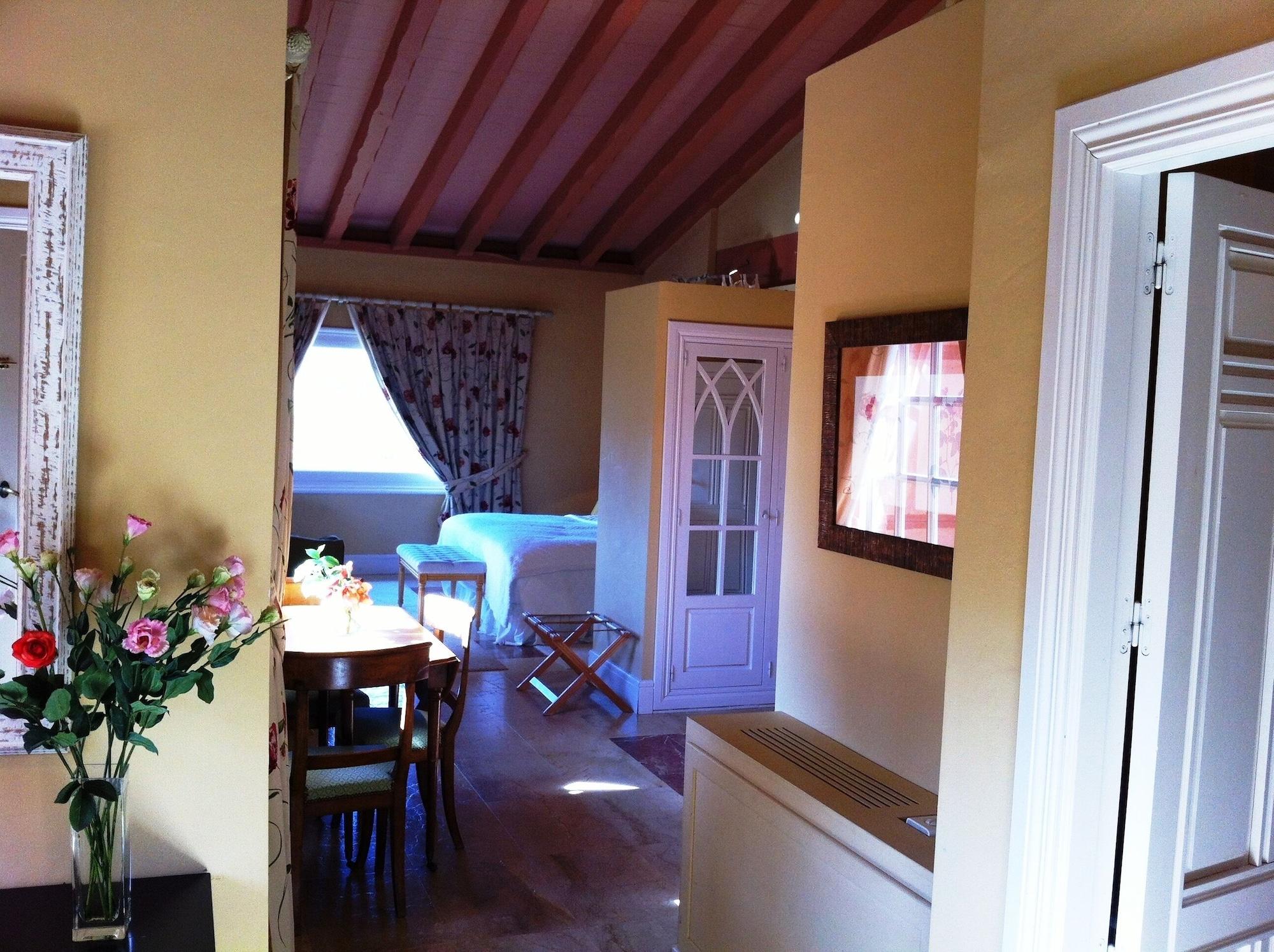 Hotel Valdepalacios Gourmand 5* Gl Torrico Exterior photo