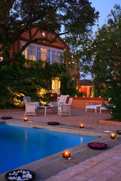 Hotel Valdepalacios Gourmand 5* Gl Torrico Exterior photo