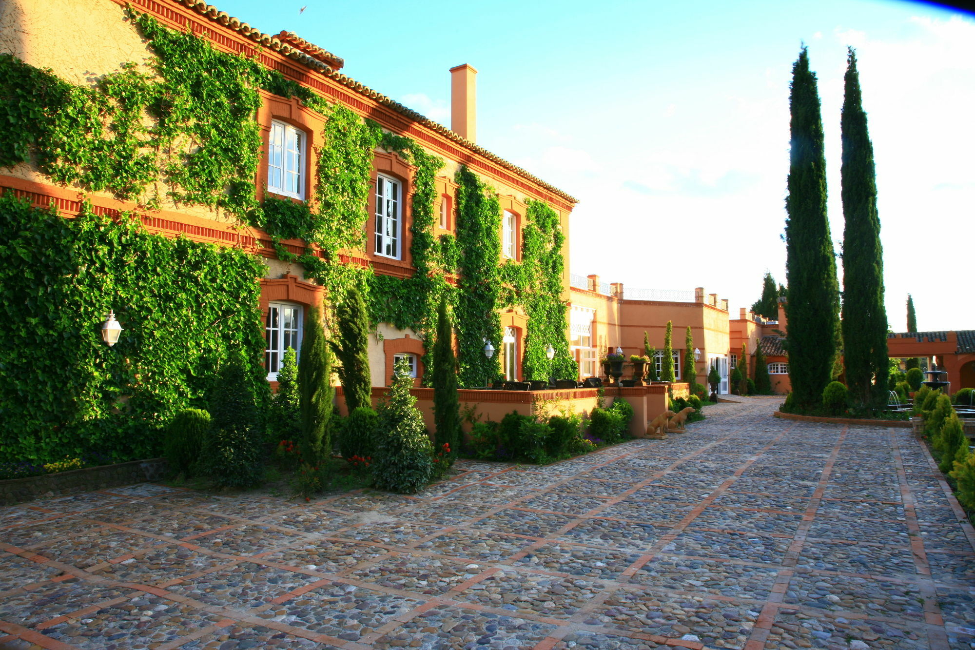 Hotel Valdepalacios Gourmand 5* Gl Torrico Exterior photo