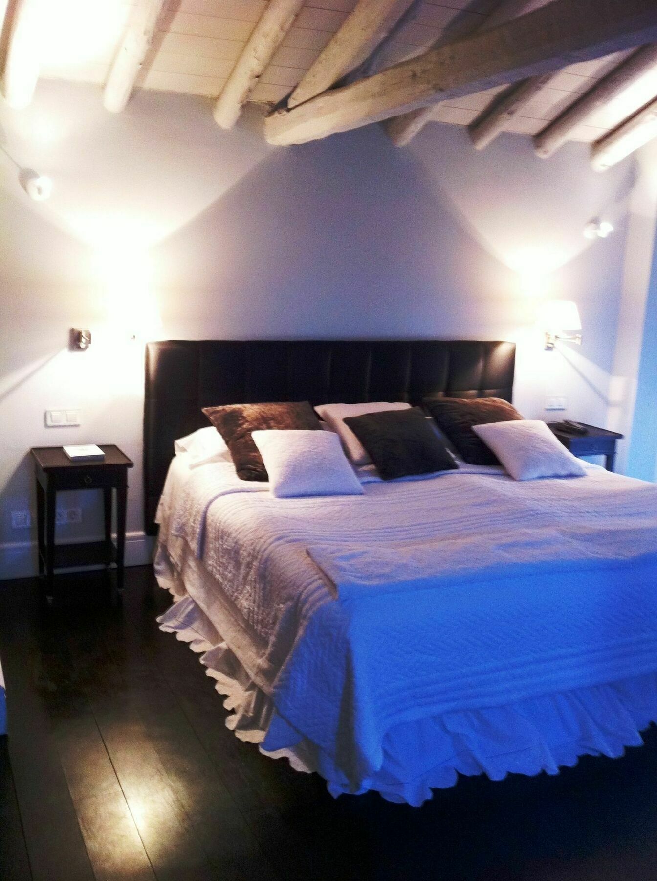 Hotel Valdepalacios Gourmand 5* Gl Torrico Exterior photo